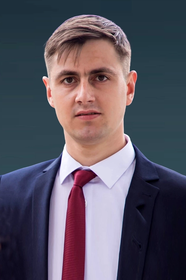 Feodor Cebotari @ DM Tech Sales Team